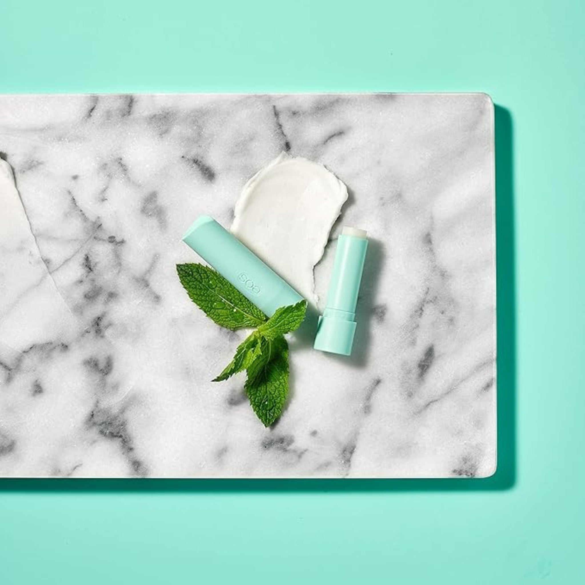 eos Barras de bálsamo labial Menta Dulce Paquete de 2, 100% naturales y orgánicos, hidratación durante todo el día, recomendado por dermatólogos, 0.14 onzas cada uno